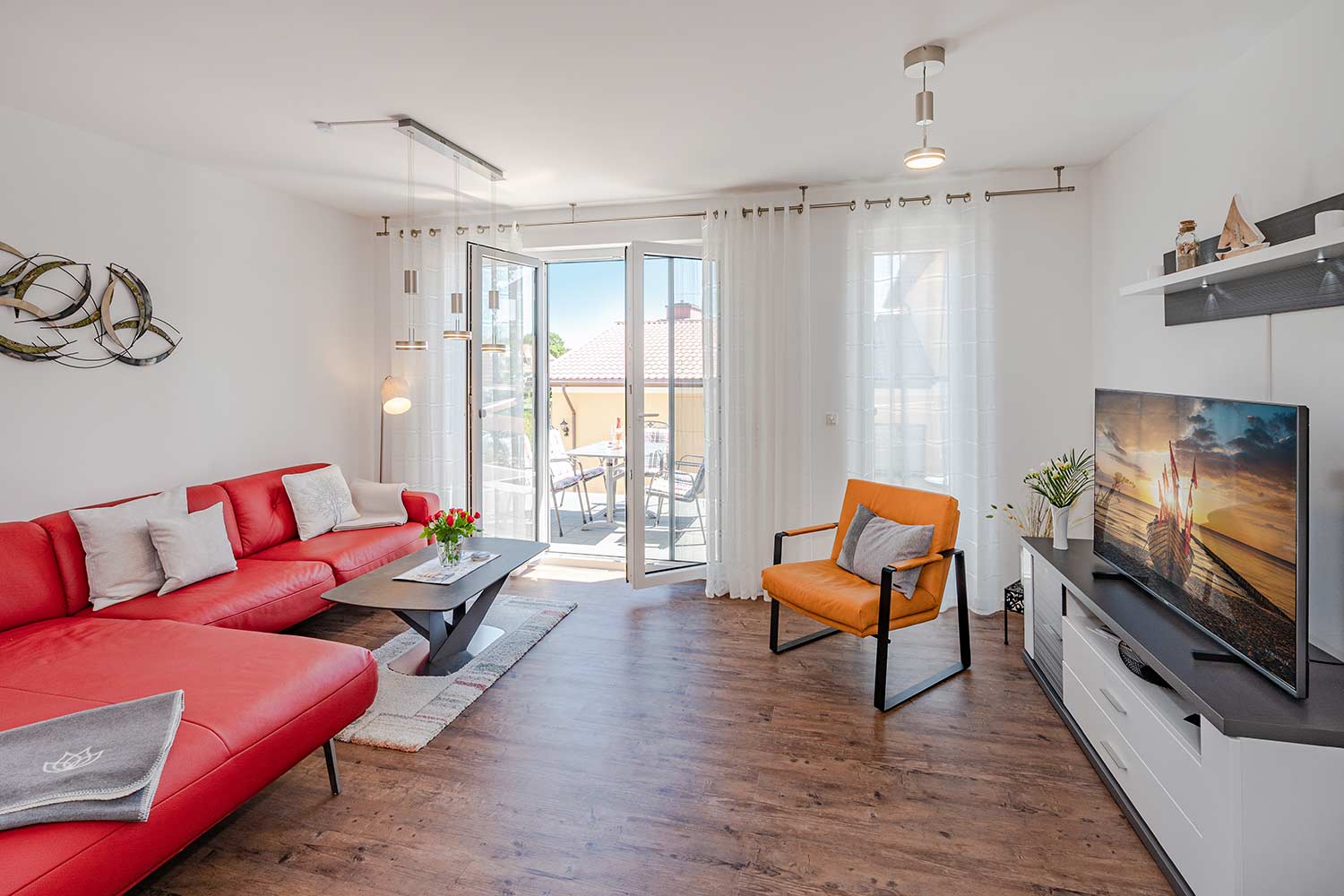 Ferienhaus Nordwind Kölpinsee Insel Usedom Wohnzimmer mit Couch